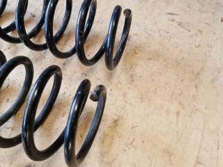 bontott SUZUKI IGNIS II Hátsó Rugó Pár