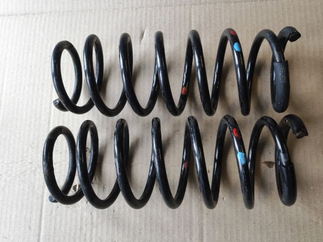 bontott SUZUKI IGNIS II Hátsó Rugó Pár