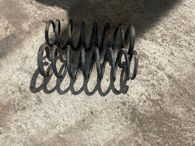 bontott SUZUKI IGNIS II Hátsó Rugó Pár