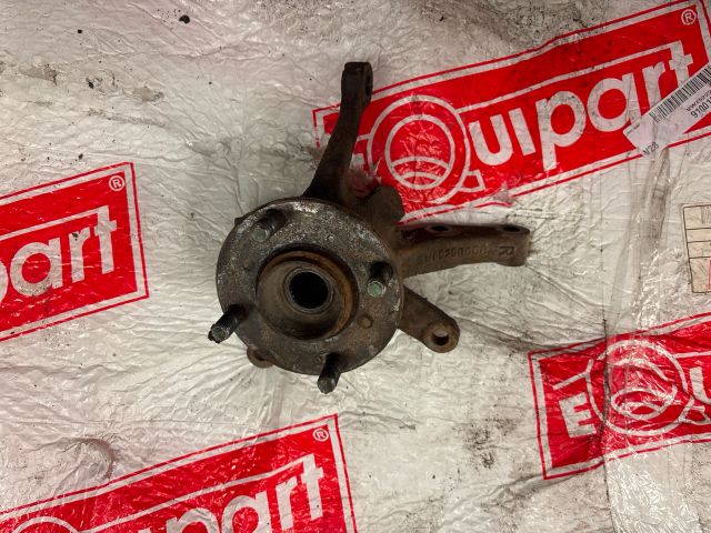 bontott SUZUKI IGNIS II Jobb első Csonkállvány Kerékaggyal