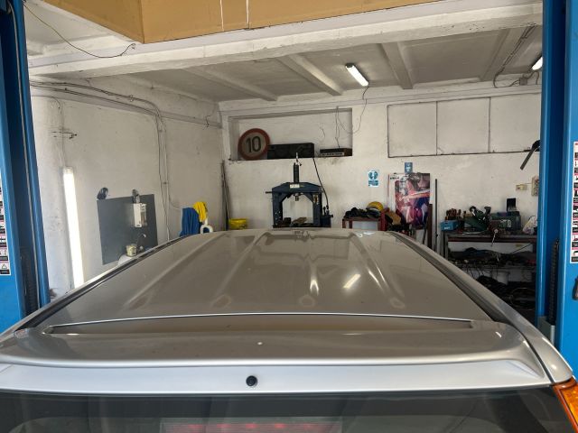 bontott SUZUKI IGNIS II Jobb hátsó Rugó