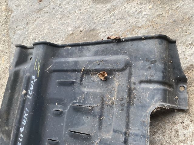 bontott SUZUKI IGNIS II Katalizátor Hővédő Lemez