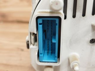 bontott SUZUKI IGNIS II Kilométeróra