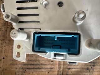 bontott SUZUKI IGNIS II Kilométeróra