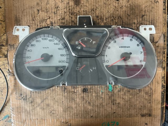 bontott SUZUKI IGNIS II Kilométeróra