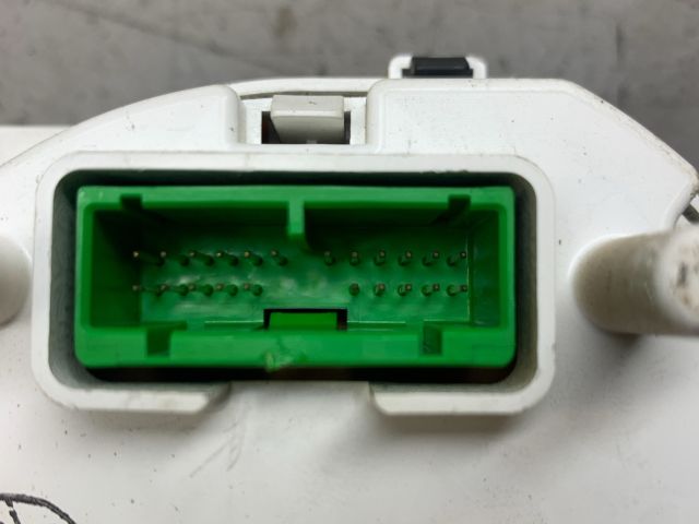 bontott SUZUKI IGNIS II Kilométeróra