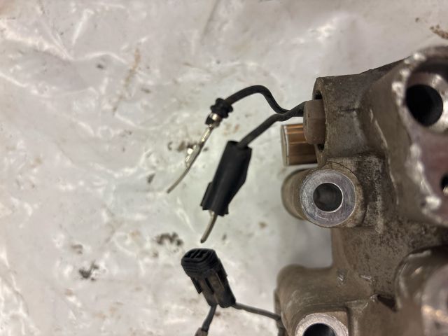 bontott SUZUKI IGNIS II Klímakompresszor