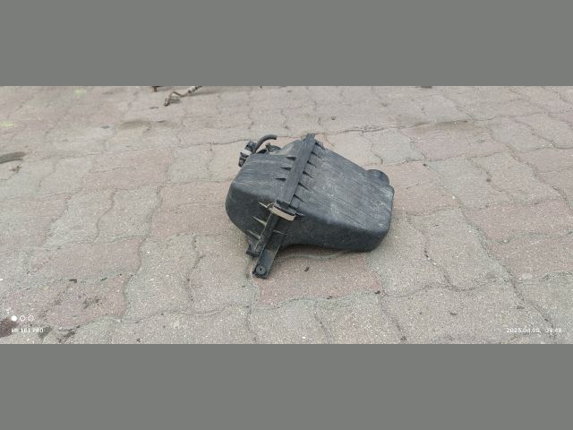 bontott SUZUKI IGNIS II Légszűrő Ház