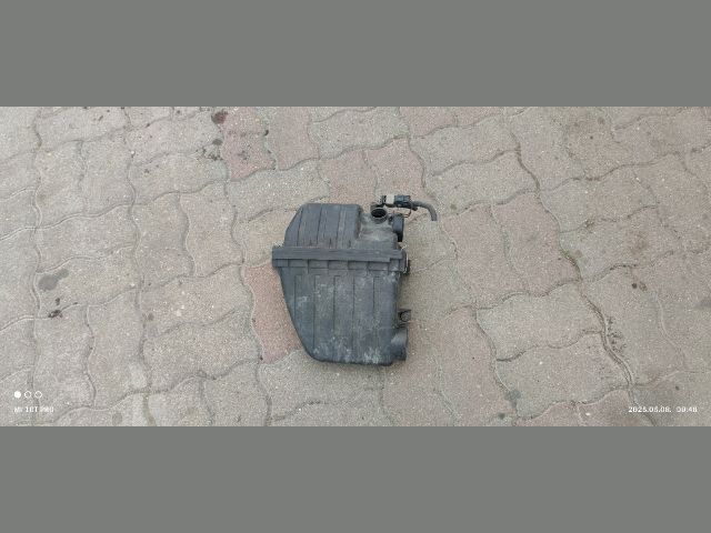 bontott SUZUKI IGNIS II Légszűrő Ház