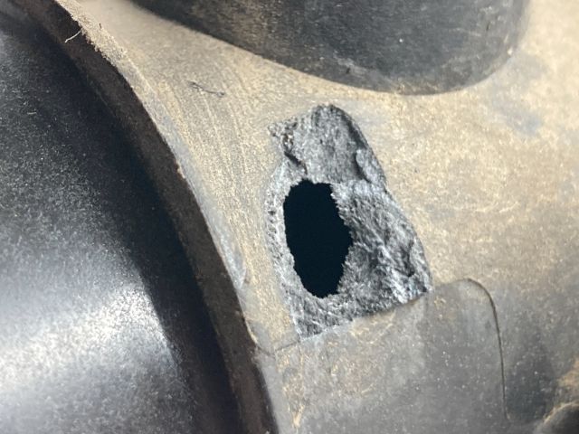 bontott SUZUKI IGNIS II Légszűrő Ház