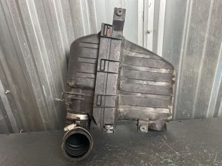 bontott SUZUKI IGNIS II Légszűrő Ház