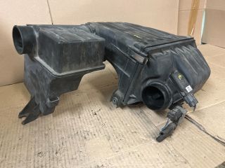 bontott SUZUKI IGNIS II Légszűrő Ház