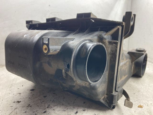 bontott SUZUKI IGNIS II Légszűrő Ház