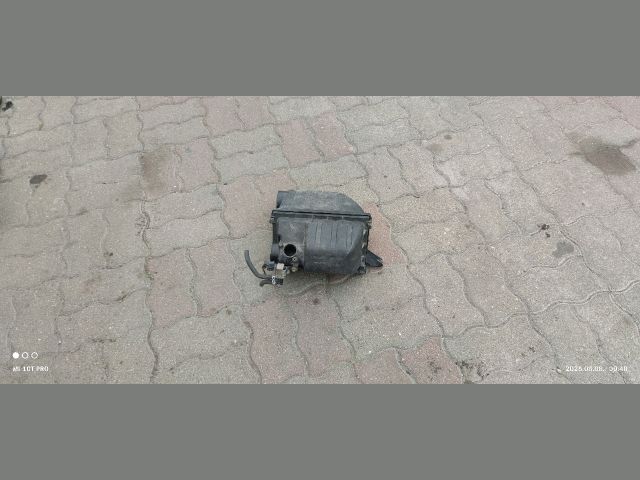 bontott SUZUKI IGNIS II Légszűrő Ház