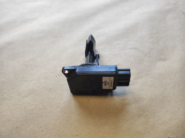 bontott SUZUKI IGNIS II Légtömegmérő