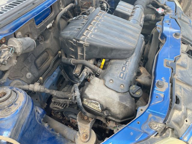 bontott SUZUKI IGNIS II Motor (Fűzött blokk hengerfejjel)