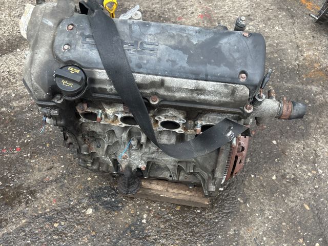 bontott SUZUKI IGNIS II Motor (Fűzött blokk hengerfejjel)