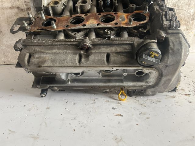 bontott SUZUKI IGNIS II Motor (Fűzött blokk hengerfejjel)