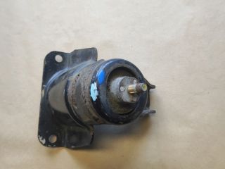 bontott SUZUKI IGNIS II Motor Tartó Bak Jobb