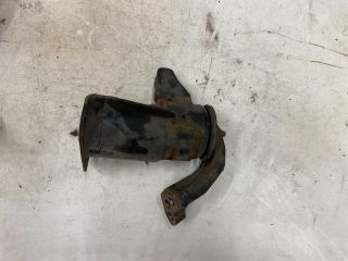 bontott SUZUKI IGNIS II Motor Tartó Bak Jobb