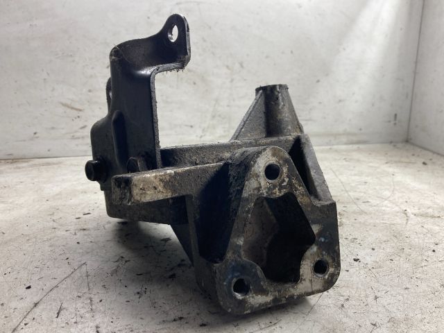 bontott SUZUKI IGNIS II Motor Tartó Bak (Pozíciófüggetlen)