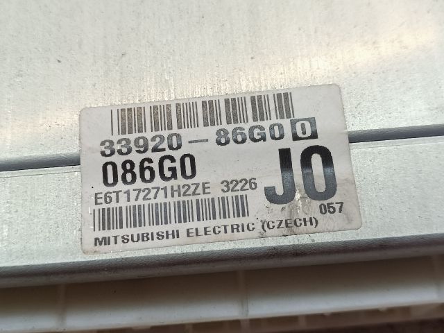 bontott SUZUKI IGNIS II Motorvezérlő