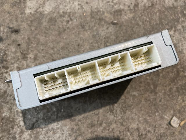 bontott SUZUKI IGNIS II Motorvezérlő