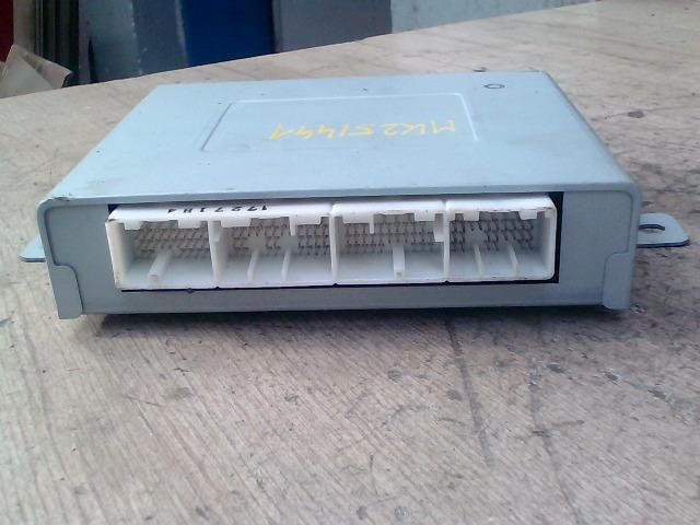 bontott SUZUKI IGNIS II Motorvezérlő