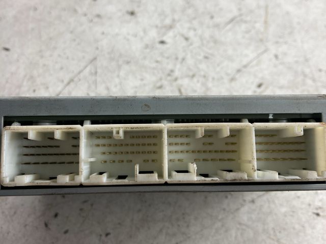 bontott SUZUKI IGNIS II Motorvezérlő