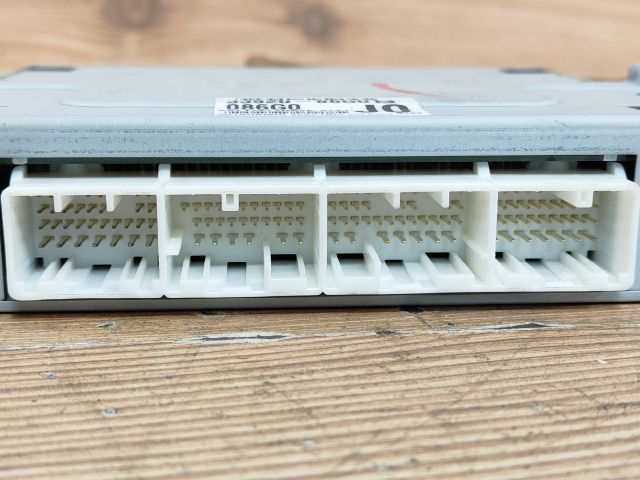 bontott SUZUKI IGNIS II Motorvezérlő