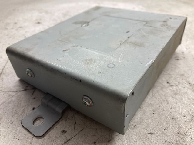 bontott SUZUKI IGNIS II Motorvezérlő