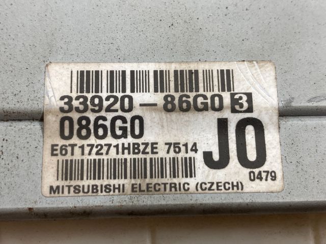 bontott SUZUKI IGNIS II Motorvezérlő