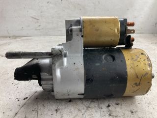 bontott SUZUKI IGNIS II Önindító