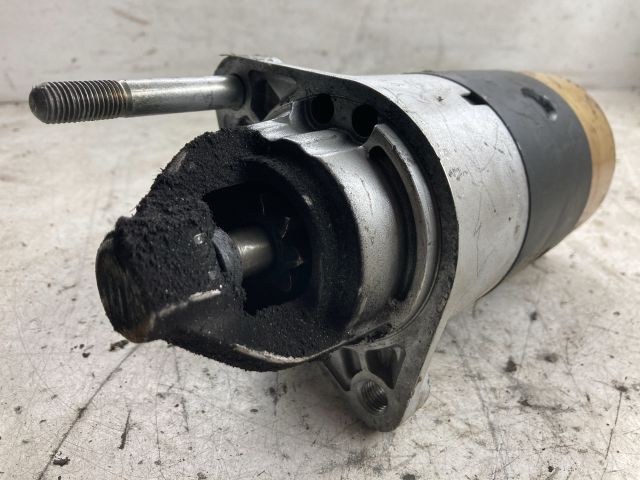 bontott SUZUKI IGNIS II Önindító