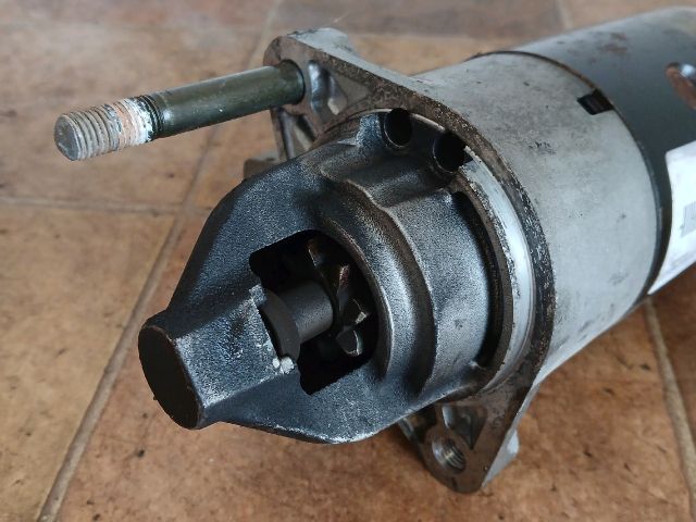 bontott SUZUKI IGNIS II Önindító