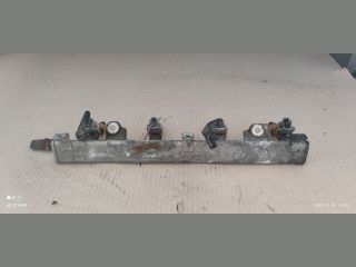 bontott SUZUKI IGNIS II Porlasztó Sor / Híd