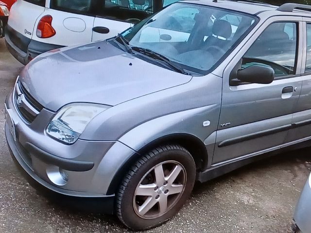 bontott SUZUKI IGNIS II Porlasztó Sor / Híd