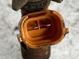 bontott SUZUKI IGNIS II Porlasztó Sor / Híd