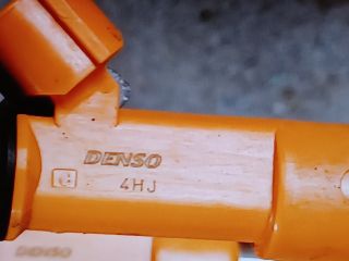 bontott SUZUKI IGNIS II Porlasztó Sor / Híd