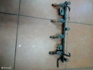 bontott SUZUKI IGNIS II Porlasztó Sor / Híd