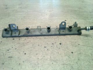 bontott SUZUKI IGNIS II Porlasztó Sor / Híd