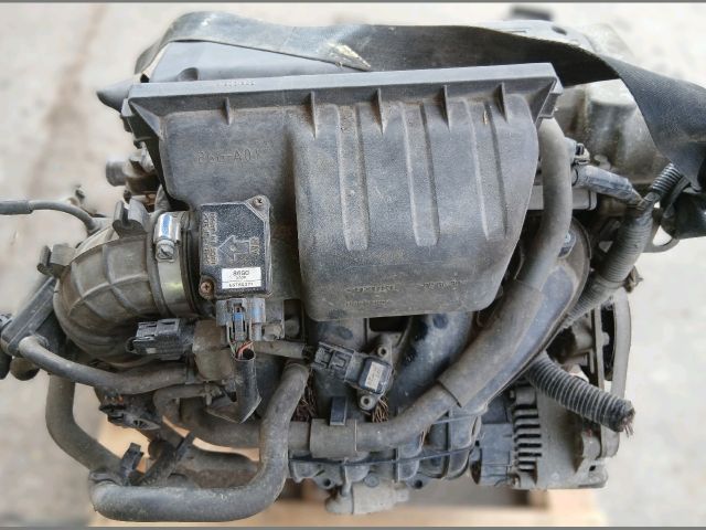 bontott SUZUKI IGNIS II Porlasztó Sor / Híd