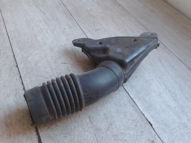 bontott SUZUKI IGNIS II Szívó Cső