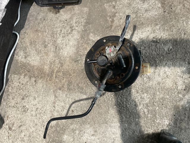 bontott SUZUKI IGNIS II Üzemanyag Szivattyú