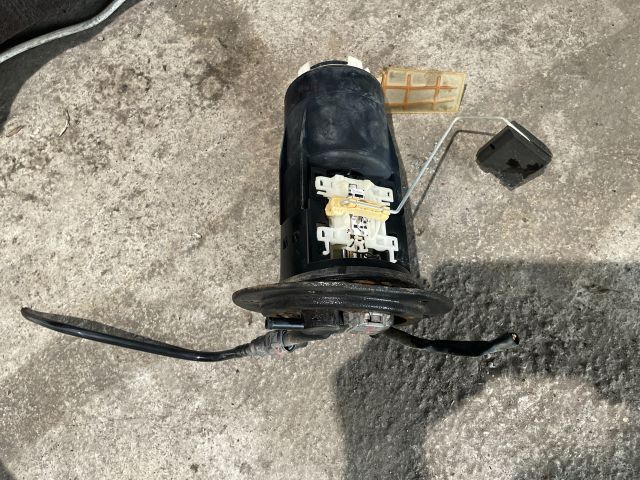 bontott SUZUKI IGNIS II Üzemanyag Szivattyú