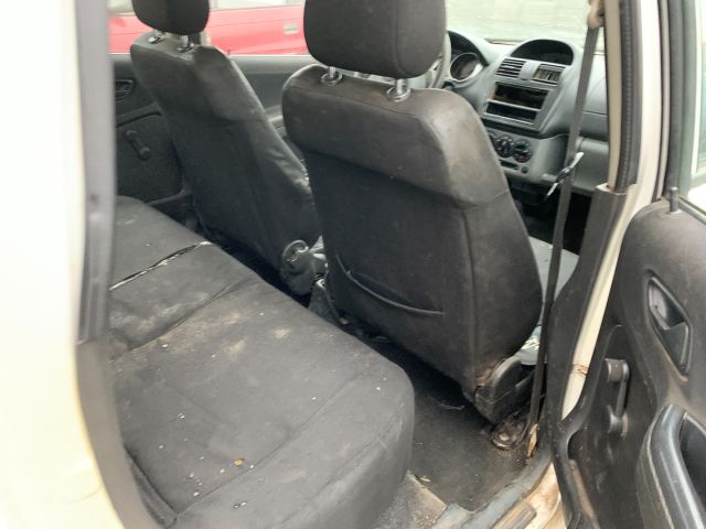 bontott SUZUKI IGNIS II Váltó Kulissza