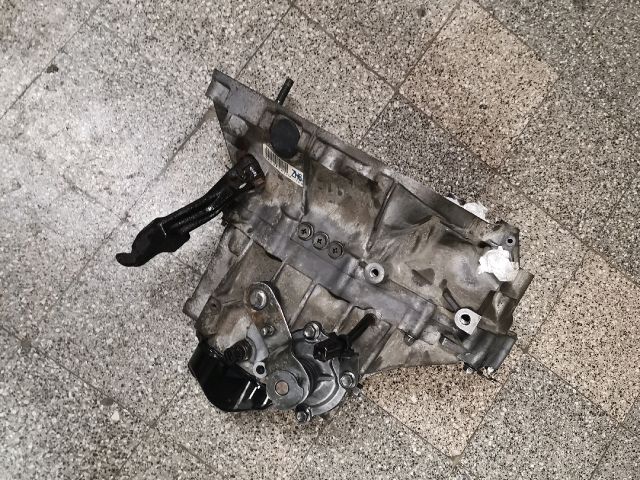 bontott SUZUKI IGNIS II Váltó (Mechanikus)