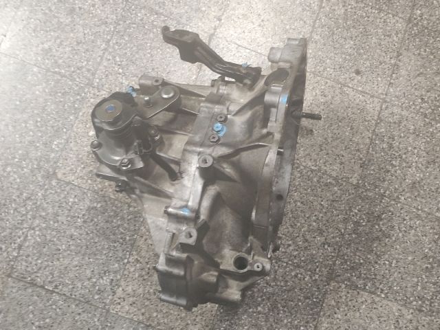 bontott SUZUKI IGNIS II Váltó (Mechanikus)