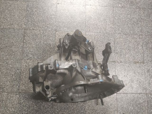 bontott SUZUKI IGNIS II Váltó (Mechanikus)