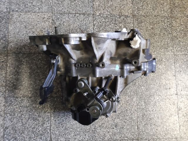 bontott SUZUKI IGNIS II Váltó (Mechanikus)